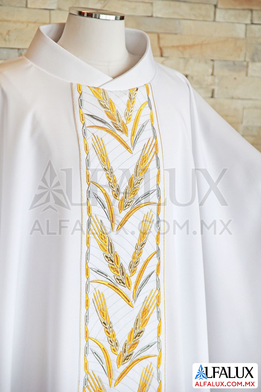 31 VITALIS Alfalux Casulla Central Blanco 33 (3)